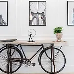Corvinus Smart Apartment With Beautiful View