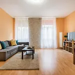 Central Premier Apartment