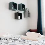 Buda-Pest Apartment