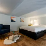Paulay\'S Studio Apartment In The City Center.