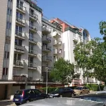 Green Park Apartment - Near The Center Of Buda