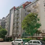 Green Park Apartment - Near The Center Of Buda