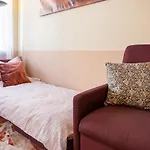 Central Design Apartment