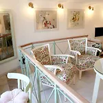 Marvelosa Apartment - Central By The Chain Bridge