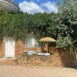 Best View Small House Free Parking Self Check-In
