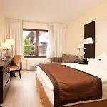 Lion\'S Garden Hotel
