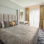 Mamaison Residence Izabella Budapest
