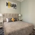 Mamaison Residence Izabella Budapest