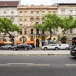 Megszunt - Erzsebet Krt 37