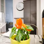 Opera Experience Apartment