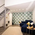 Free parking! Linden apartment, AC, Smart TV, WIFI