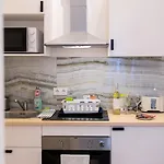 King Seventeen Homes