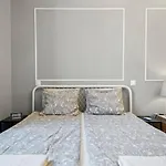Venus Apartments - Akacfa I