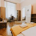 Budapest Folk Apartment 60Sm Spacious And Bright