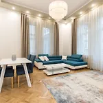 City Center Grand Luxury W 2Br/2Bt