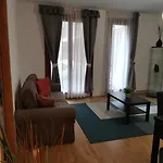 Hi Downtown Apartment K9