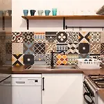 Vivid Downtown Apartment Close To Kalvin Ter