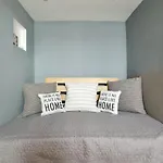Standard Apartment by Hi5 - Wesselényi street