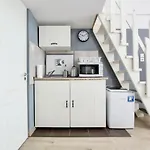 Standard Apartment by Hi5 - Wesselényi street