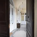 Retro Rebel Mode Apartment