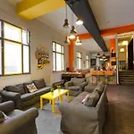 Goodmo House