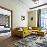 Assea Superior Apartment Downtown