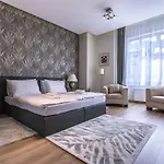 Assea Superior Apartment Downtown