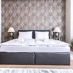 Assea Superior Apartment Downtown
