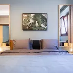 Urban Jungle Apartment In The Citycenter