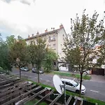 Free Parking Orange Apart. - 2Ppl, Smarttv, Wifi+