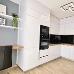 Diamond Luxury Apartment