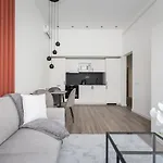 Kl26- Quality Apartments, Best Location. By Bqa