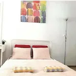 Astoria Metro Apartment