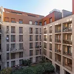 Pleasure Place Apartment