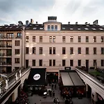Cozy Central Apt With Garage At Gozsdu Passage