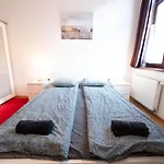 Cozy Central Apt With Garage At Gozsdu Passage