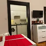 Feel Like Home - Cozy Downtwon Studio For 2