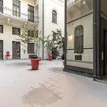 Friendly Home In The Center With 2Bedrooms