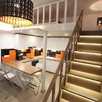 B39 Benczur Apartment