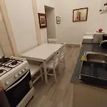 Retro Rooms