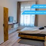 Molnar Apartment Cozy City Center Retreat For 2 Ac & Perfect Location!