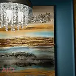 V68 Design Apartment - Hostaid