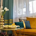 V68 Design Apartment - Hostaid