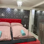Roland Apartment Downtown - Akacfa