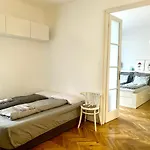 Radnoti Art Studio