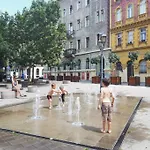 Central 30M2 A/C Apartment, 3 Min From Ny Cafe