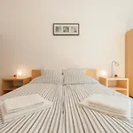 Hajos 37 - Full View Apartment Next To Opera With Ac