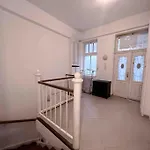 12# Sunflower Cozy Apartment