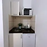 A4 Parliament Sunflower Cozy Apartment