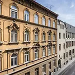 Hi-Bp Cosy Tolnai Apartment In The City Center